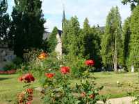 Zruč nad Sázavou – Zámek a park